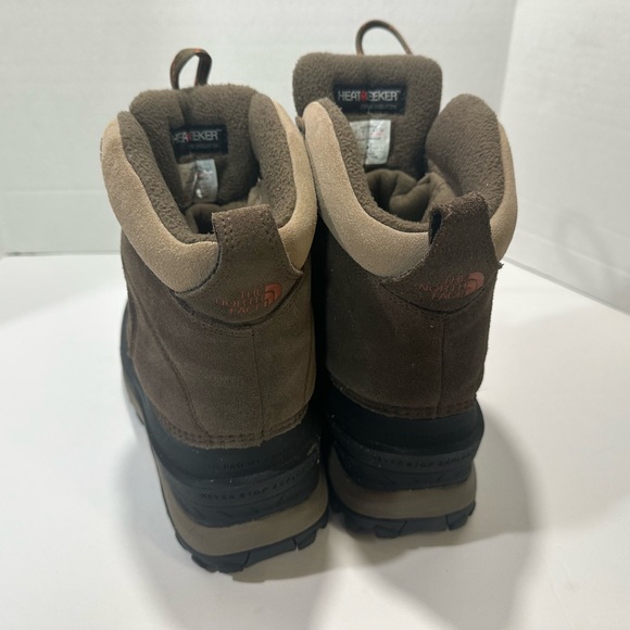 The Northface waterproof insulated boot Men’s 8.5 - Picture 4 of 7